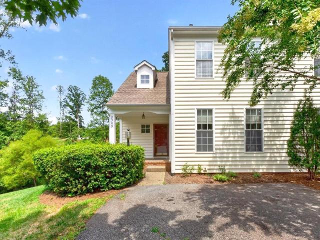 2309 Ravenswood Ct