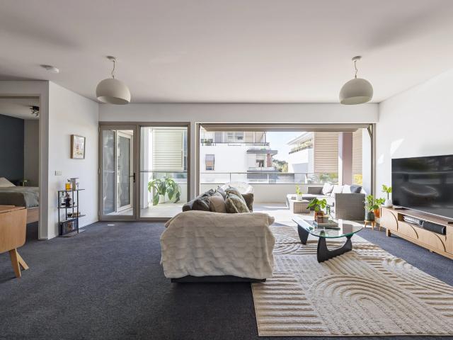 2309 / 4 Sterling Circuit, Camperdown NSW 2050 | BresicWhitney