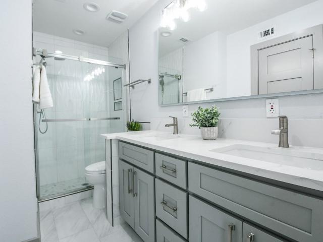 2300 Augusta Drive 28