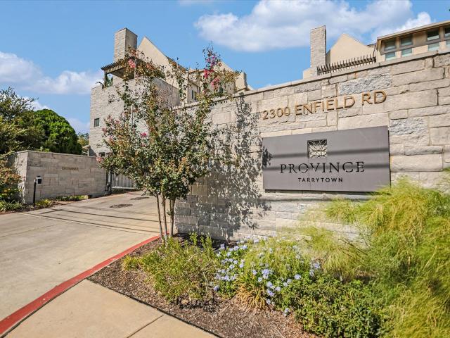 2300 Enfield Rd # 303