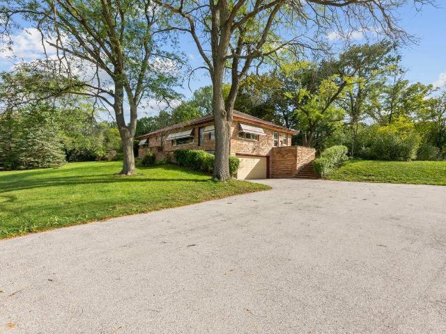 2300 Kevenauer Dr