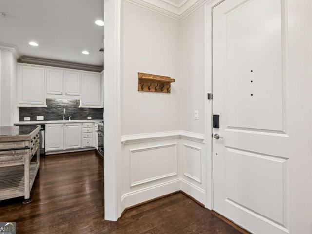 2300 Peachford Road 1302