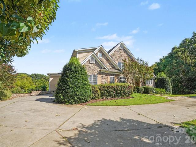 2300 Potter Road S