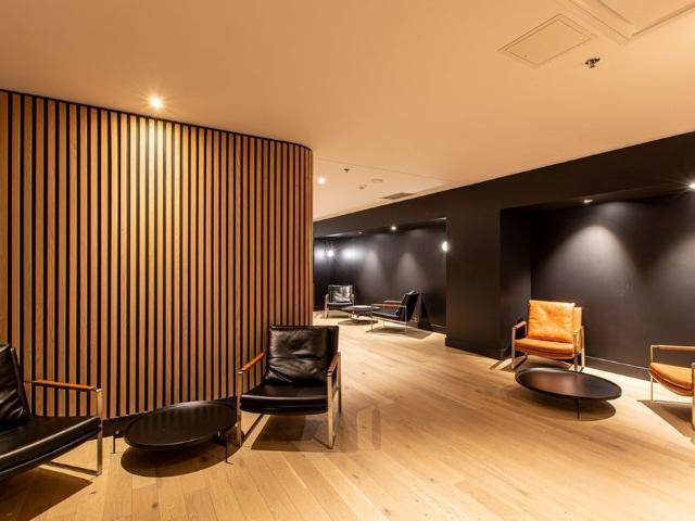 2300 Rue Tupper, Montréal Ville Marie, QC H3H