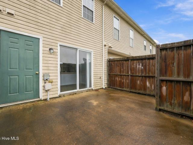 2300 Vineyard Drive