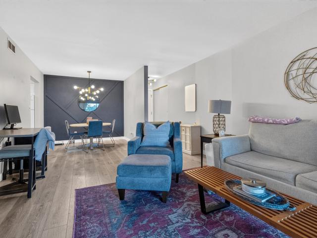 2300 W Good Hope Rd, Unit 243