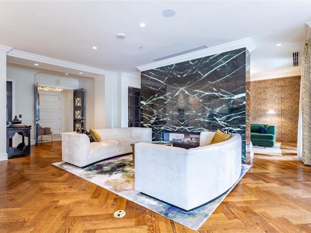 2300 Wolf Street # 5D