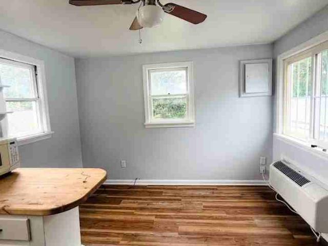 2300 39th St NW Studio Apartment for Rent at 2300 39th St Nw, Canton, OH 44709