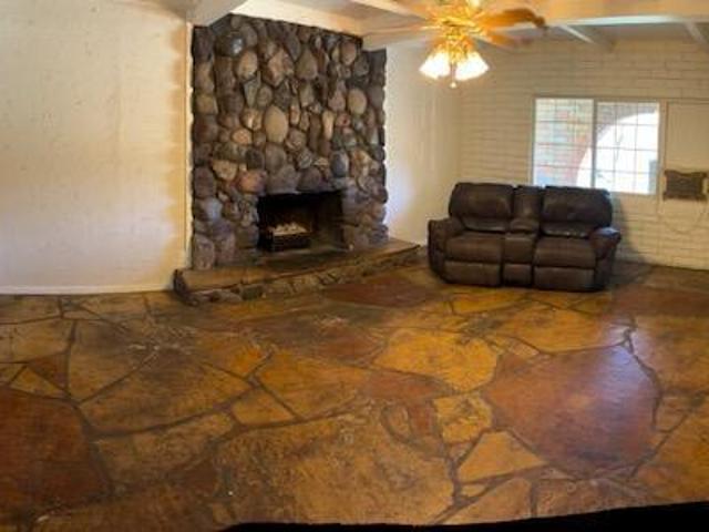 23016 lakewood drive