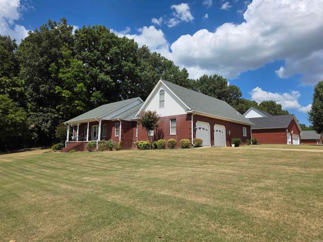 2301 Country Club Rd