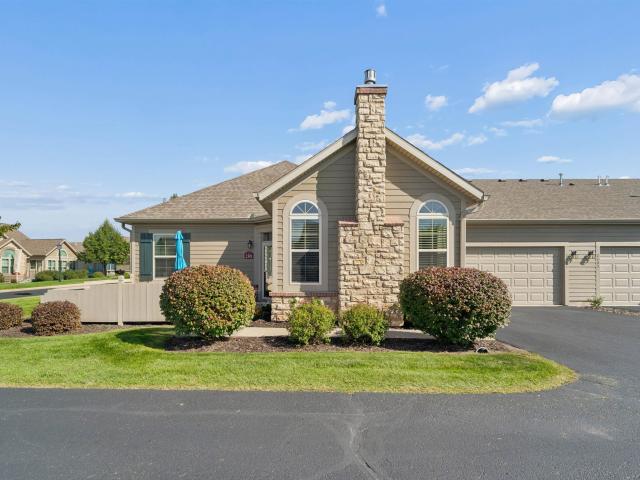 2301 e tuscany way