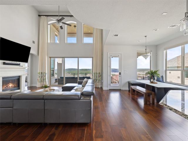 2301 Fossetta View