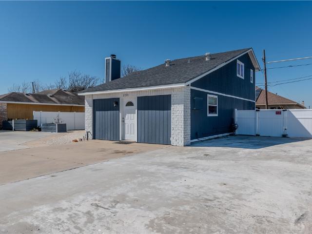 2301 Vialoux Dr, Corpus Christi, TX 78418 | MLS #470722