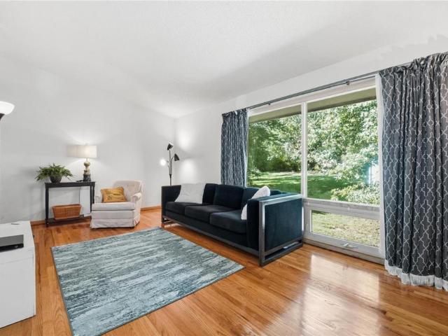 2301 60th Terrace