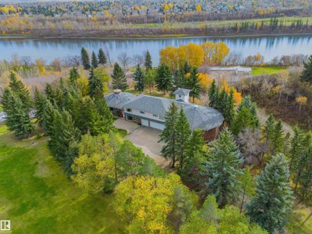 23022 Lamoureux Drive, Rural Sturgeon County, AB, T8L 2T2 Luxury House for sale | Listing ID E4424 | Royal LePage Carriage Trade Luxury Properties