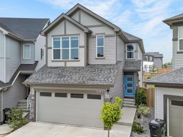 2302 Avenue Nw, Edmonton, AB, T5T 7R4 house for sale | Listing ID E4510 | Royal LePage
