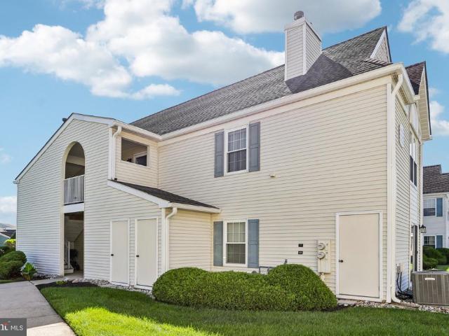 2302 B Toddsbury Court