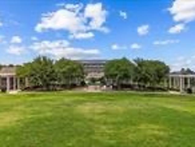 2303 Bottlebrush Lane