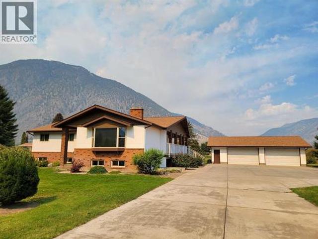 230 12Th Avenue, Keremeos, BC, V0X 1N3 Luxury House for sale | Listing ID 10399 | Royal LePage Carriage Trade Luxury Properties
