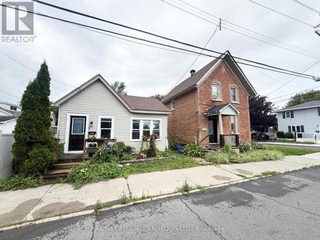 230 234 Bedford Street, Cornwall, ON, K6J 4C3 house for sale | Listing ID X13618 | Royal LePage