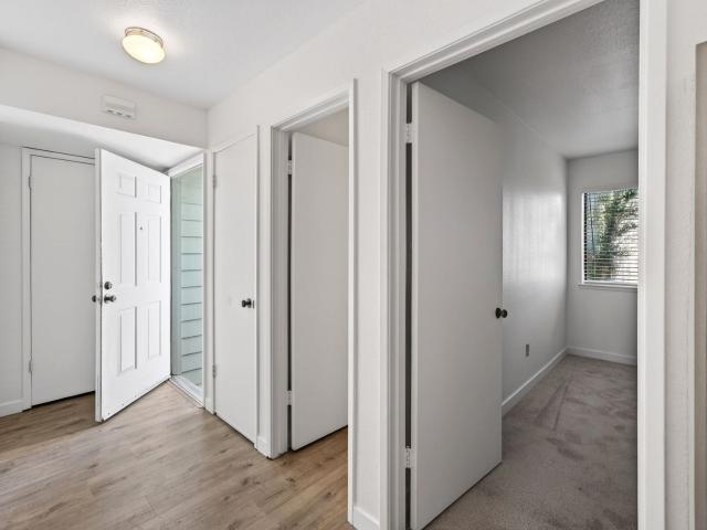 230 Courtyards E, Windsor, US, CA