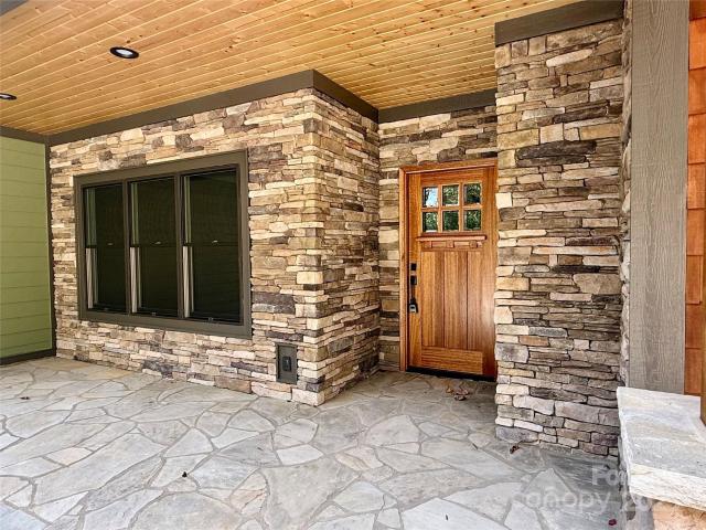 230 Catatoga Path, Brevard, NC