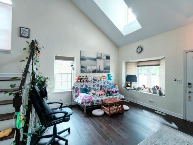 230 Carlisle Avenue