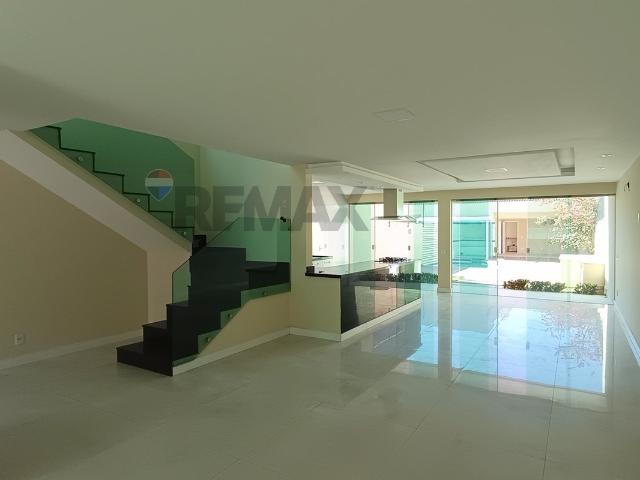 230 Área Útil Casa Alugar, 3 Dormitórios localizado em Camboinhas, Niterói, Rio de Janeiro, 24358638 | Brasil