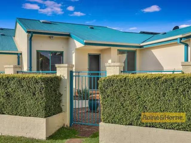 2/30 Bogan Road, Booker Bay, NSW 2257