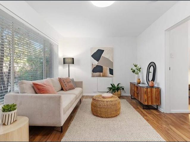2/30 Bishop Street, Kingsville, VIC, 3012