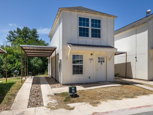 230 Debus Dr, Unit 108B, Taylor, TX 76574 | MLS #9825