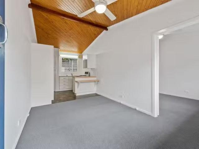 2/30 Farm Street, NEWMARKET, QLD 4051 Unit for Rent