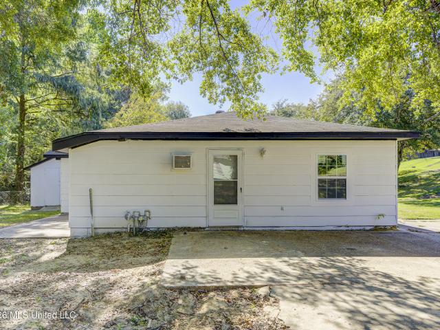230 Hillside Drive