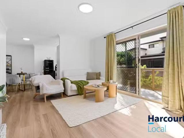 2/30 Onslow Street, ASCOT, QLD 4007 Unit for Rent
