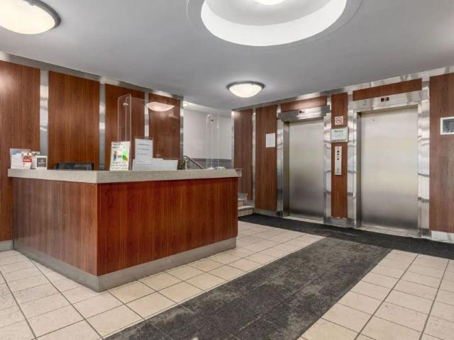 230 Oak Street — 2 Bedroom unit 1814