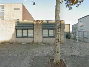 Bedrijfspand te huur in Dieze