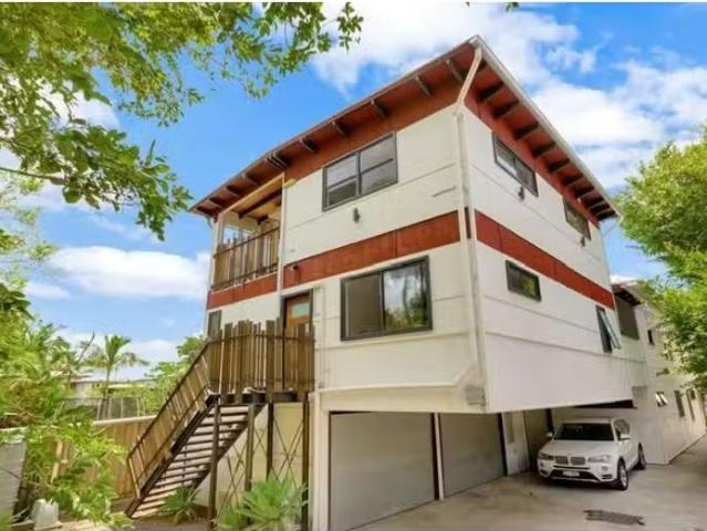 2/30 Latrobe St, East Brisbane House for rent Listed by Krist.