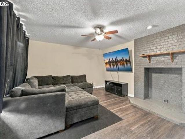 230 mayfair dr