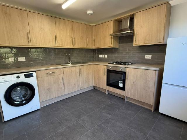 230 Manchester Road, Deepcar. S36, 3 bed terraced house to rent, £950 pcm | PrimeLocation