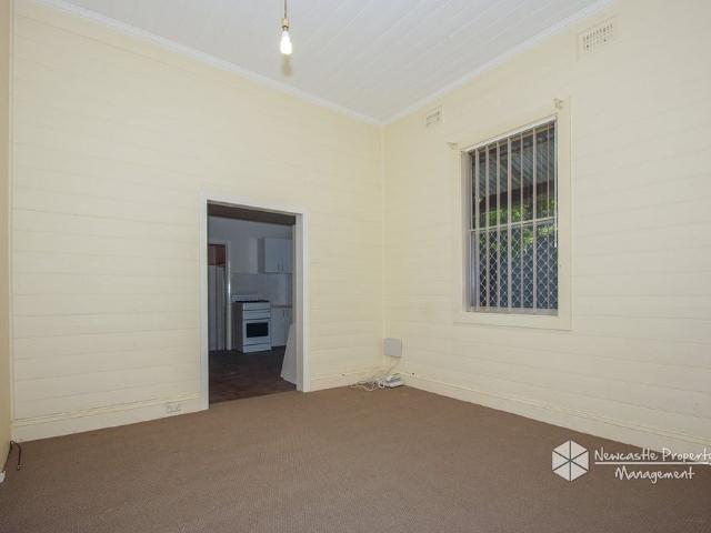 2/30 Margaret Street, Mayfield