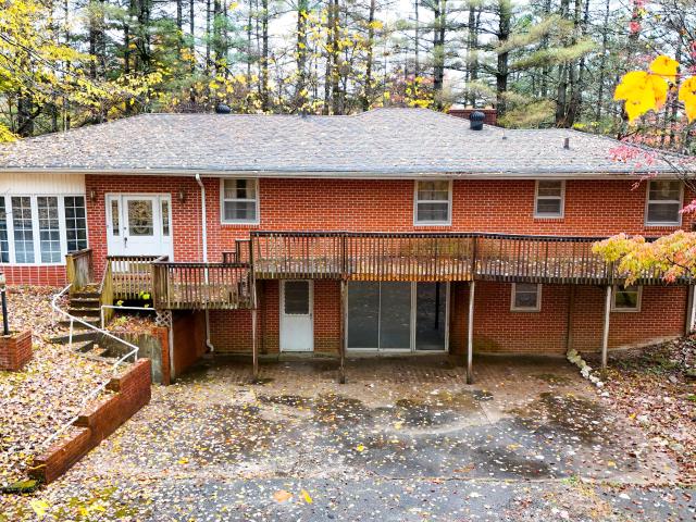 230 North Laurel Road