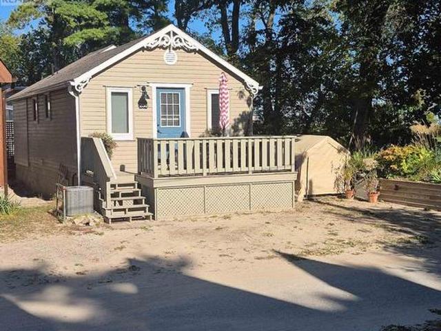 230 Shore Lane, Wasaga Beach, ON, L9Z 2J1 house for sale | Listing ID S13824 | Royal LePage