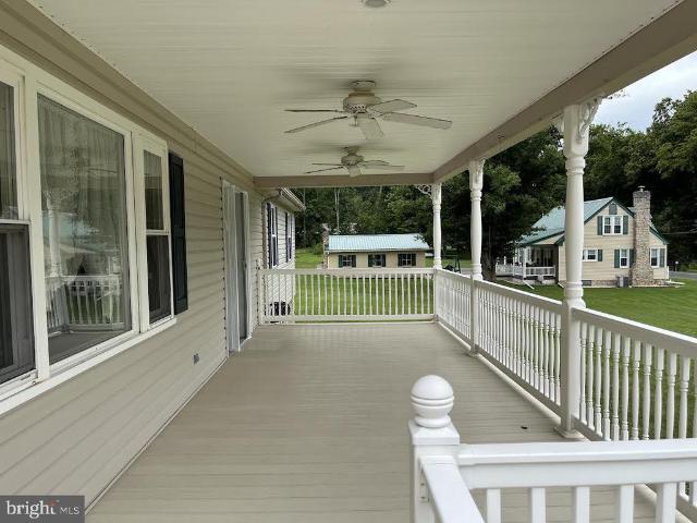 230 Summit Road