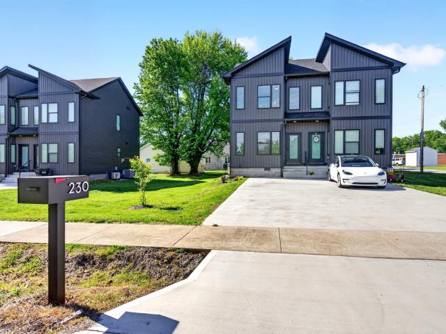230 Third St