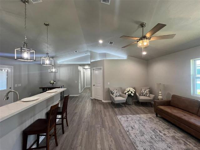 23140 NW 179th Pl, High Springs, FL 32643 | MLS #GC530217