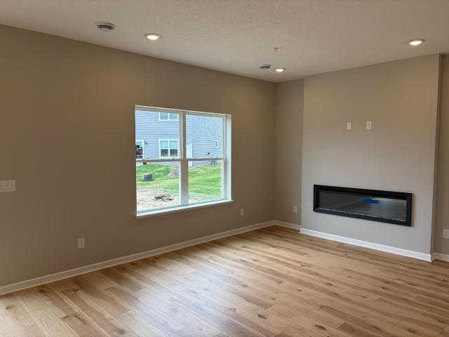23146 Creekview Court