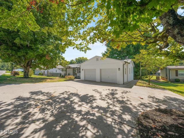 2314 Martel Rd