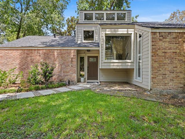 2314 Chestnut Oak Place