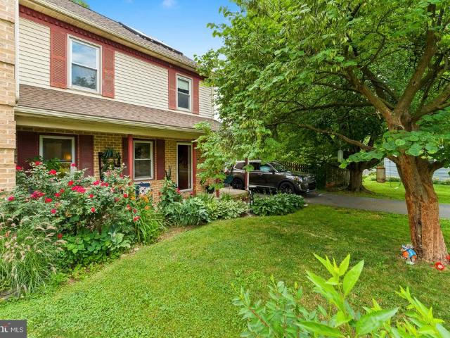 2314 Lawnwood Court