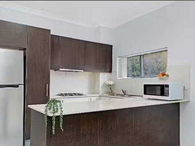 23/14 18 Reid Avenue, Westmead Apartment for rent Listed by.